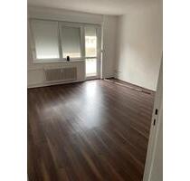 2 Zimmer mit Balkon und Garten Reinickendorf - Berlin