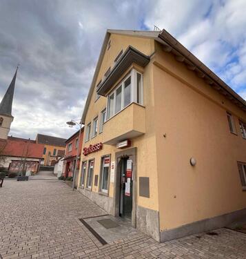 Foto - Vollständig renovierte 3-Zimmer-Wohnung mit Balkon