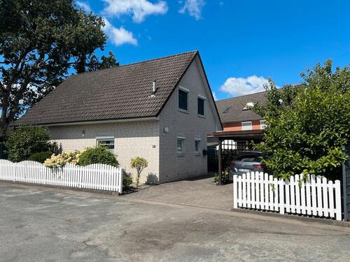 Foto - Modernisiertes freistehendes Einfamilienhaus - OHNE PROVISION