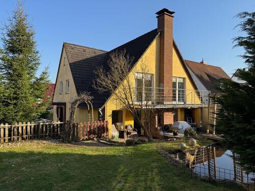 Foto - Zweifamilienhaus am Kurort Bad Meinberg zu verkaufen