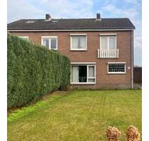 Vollunterkellerte gepflegte Doppelhaushälfte mit freiem Blick - Emmerich am Rhein