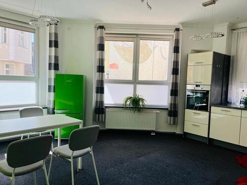Foto - Großes WG Zimmer in 3 Zimmer Wohnung