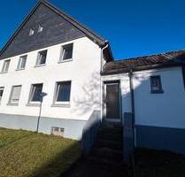 Charmante Doppelhaushälfte mit Potenzial - Duisburg Walsum