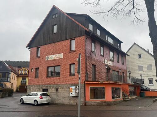 Foto - 7 Zimmer Mehrfamilienhaus, Wohnhaus in Ebersburg
