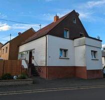 Einfamilienhaus - 225.000,00&nbsp;EUR Kaufpreis, ca.&nbsp; 158,00&nbsp;m&sup2; in Sankt Wendel (PLZ: 66606)