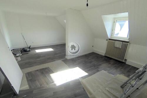 Foto - !!! ImmoPoint !!! 30er Zone - zentrumsnahe und doch ruhig Dachgeschoss mit Gartenmitbenutzung !!! (3 BK 80 - 3.OG)