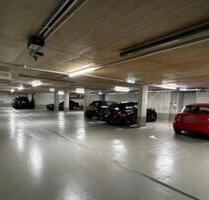 Tiefgarage in Berlin Mitte zu vermieten - 247 Zugang, hell