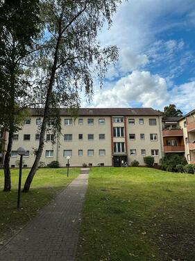 Foto - Möblierte 2-Zimmer-Wohnung mit Balkon & Stellplatz in Tempelhof