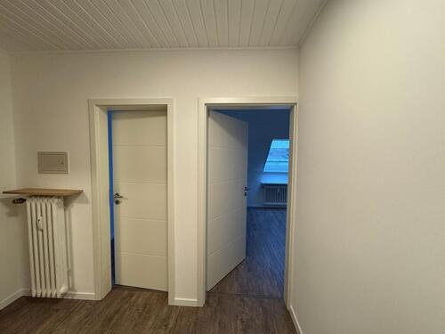Foto - Frisch renoviertes Wohnglück: Helle DG-Wohnung in Konz Roscheid