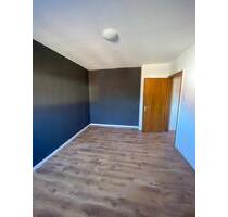 Modern sanierte 2-Zimmer-Wohnung mit Einbauküche zu vermieten - Bad Driburg