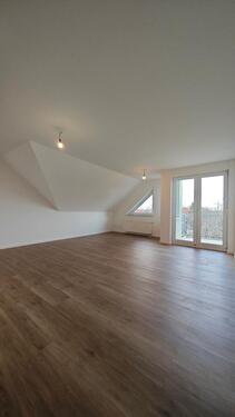 Foto - Neue Wohnung, neues Glück! Attraktive 1-Raum-Wohnung mit Balkon.
