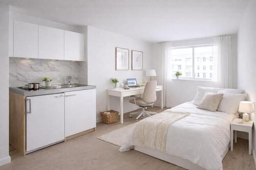 Foto - Großes saniertes Apartment möbliert mit Gemeinschaftsbad, eigene Küche - direkt am Kölner Dom