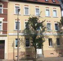 Zeitz, Jobcenter geeignet, saniert, 2Zi,Küche,Bad m. Fenster