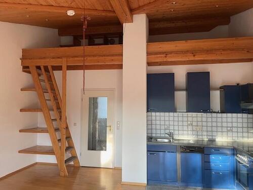 Foto - Leben in gemütlicher Dachgeschosswohnung