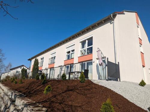 Foto - Reihenwohnung zu vermieten - 1.135,00&nbsp;EUR Kaltmiete, ca.&nbsp; 101,00&nbsp;m&sup2;