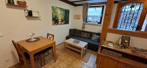 Foto - Kleine Wohnung auf Hof in Alleinlage zu vermieten