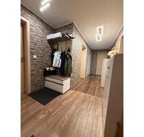 Provisionsfreie sanierte 4-Zimmer-Wohnung mit Garage & Balkon - Schweinfurt Bellevue