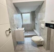 Frisch renovierte 4,5-Zimmer-Wohnung in Gelsenkirchen – 105 m² – 1. OG – sofort bezugsfrei!