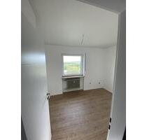 Moderne 3-Zimmer Wohnung mit Balkon im 11. OG in Röthenbach a.d. Pegnitz - Röthenbach an der Pegnitz