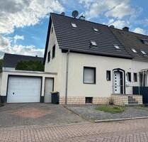 Gepflegte Doppelhaushälfte mit Garage, Garten & Terasse - Essen Stadtbezirk VI