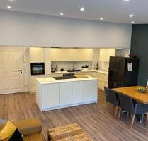 Schönes -Einfamilienhaus, einziehen und wohlfühlen - Altrip