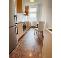 Mitten im Zentrum - Schöne 3 Raum Wohnung mit EBK und Stellplatz - Pulsnitz