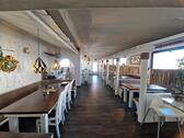 Foto - Restaurant mit Terrasse und Biergraten sowie 70 qm Wohnung