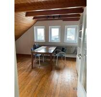 2-Zimmer Dachgeschoss Wohnung - 600,00&nbsp;EUR Kaltmiete, ca.&nbsp; 41,00&nbsp;m&sup2; in Bayreuth (PLZ: 95445) Meyernberg