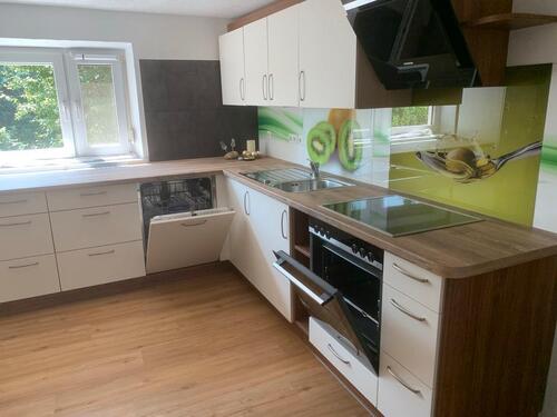 Foto - Vermiete 2 Zimmer Wohnung mit Küche Bad Balkon Garten