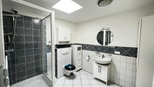 Foto - Zentrale Dachgeschosswohnung in Vorderen Westen