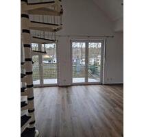 Maisonettewohnung mit Küche und Tiefgaragenstellplatz - Altenstadt