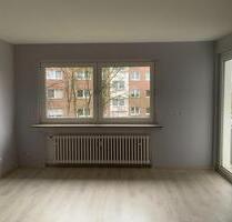 Ansprechende 3- Zimmerwohnung mit Balkon- WG geeignet - Duisburg Walsum
