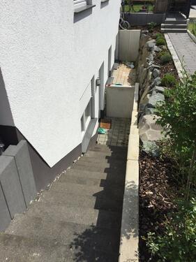 Foto - Moderne 2ZKB - KFW 70 Haus - Souterrain Whg mit separatem Eingang