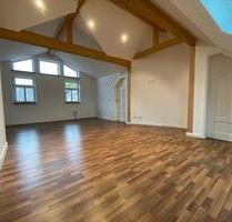 Exklusive Wohnung in top renoviertem Fachwerk - Kaufungen