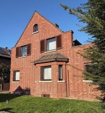 Foto - 7.5 Zimmer Einfamilienhaus zum Kaufen in Duisburg
