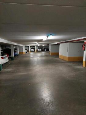 Foto - Tiefgaragenstellplatz im Orchideenweg
