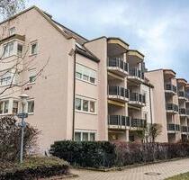 Großzügiges 1,5-Zimmer-Appartement in beliebter Lage! Mit TG-Stellplatz und Balkon! - Bayreuth City Großzügiges 1,5-Zimmer-Appartement in beliebter Lage! Mit TG-Stellplatz und Balkon! - Bayreuth City