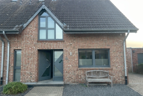 Foto - Doppelhaushälfte in Meerbusch Lank-Latum in ruhiger Sackgasse - S