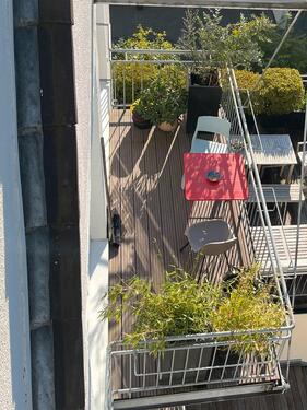 Foto - Maisonette-Whg mit Balkon & Dachterrasse- befristet