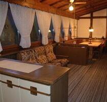 Provisionsfreie Doppelhaushälfte mit großem Wintergarten - Hünfeld