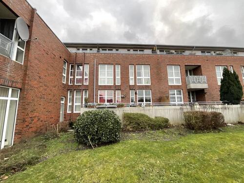 Foto - Renovierte 2–ZKB–Balkonwohnung in direkter Citylage zu vermieten!