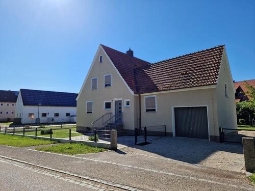 Foto - 7 Zimmer Einfamilienhaus in Maihingen