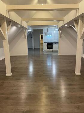 Foto - Einzigartige Dachgeschosswohnung mit Einbauküche