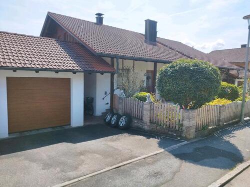 Foto - 4 Zimmer Doppelhaushälfte zur Miete in Reischach