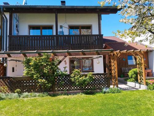 Foto - 4 Zimmer Doppelhaushälfte in Reischach