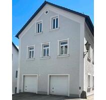 4,5-Zimmerwohnung mit Balkon und Blick auf die Burgruine Hals - Passau Maierhof