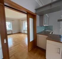 Helle 112 m² Wohnung in Bad Meinberg mit EBK & Balkon - Horn-Bad Meinberg