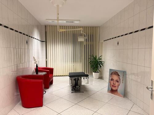 Foto - Behandlungsraum Kosmetiksalon Massagezimmer