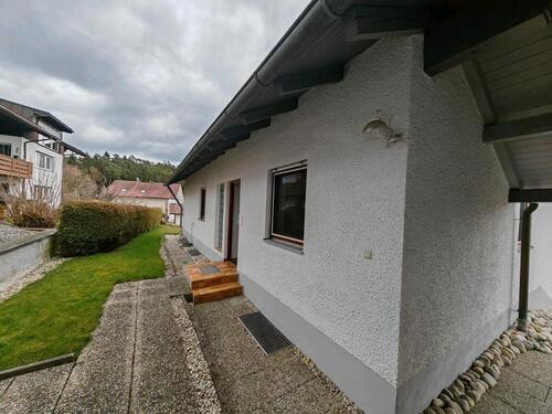 Foto - Erdgeschoßwohnung in Tiefenbach zur Miete