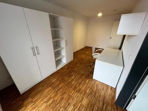 Foto - Möbliertes WG-Zimmer in Hochschulnähe